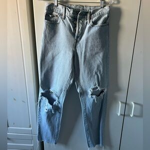 Vintage Levi’s Distressed Light Blue Jeans
